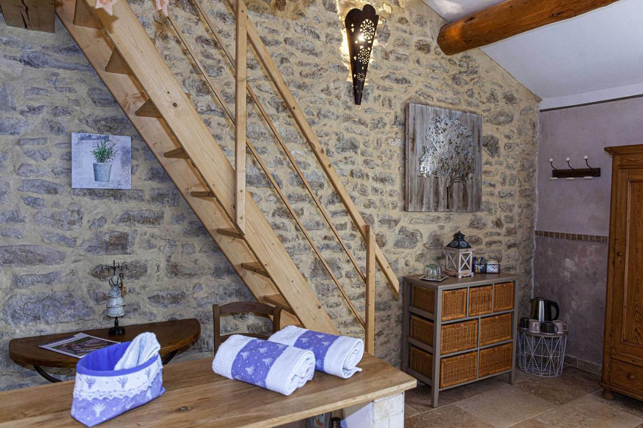 Bed and Breakfast Mas des Rabasses à Le Pontet  Extérieur photo